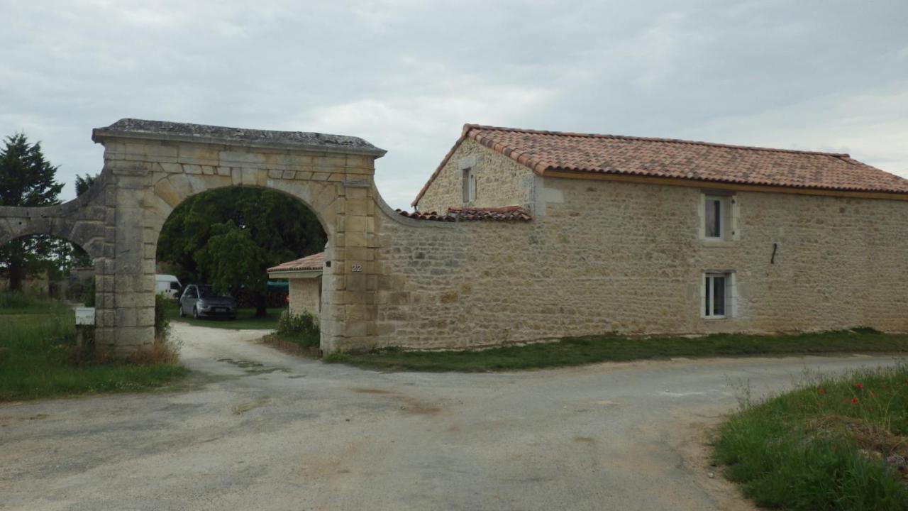 Le Logis Du Bouil Bed & Breakfast Champagne  Exterior photo